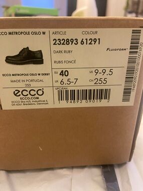 Ecco Dark Ruby Women’s Metropole Oslo Derby